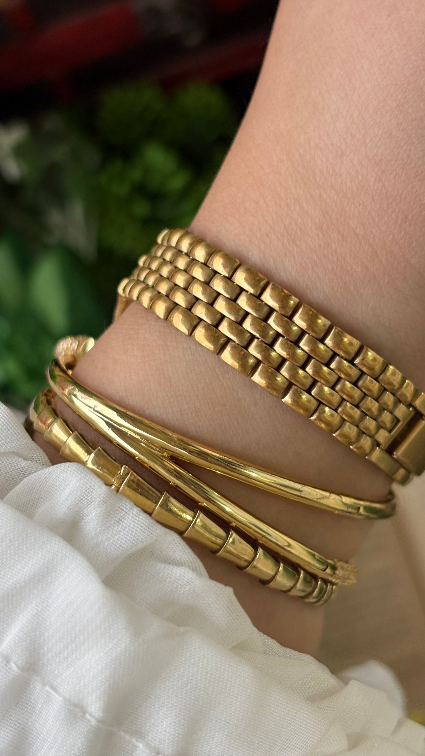 Vintage Telstar Classic Watch in Gold Tone Quartz