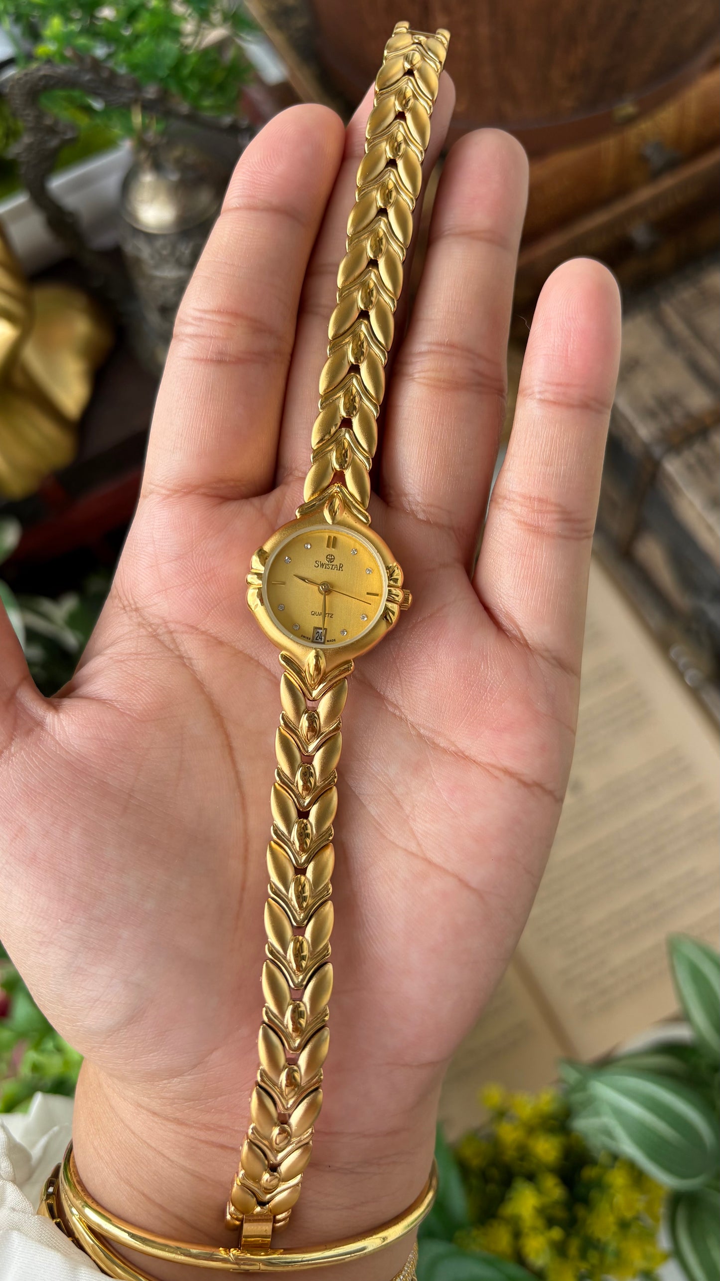 Vintage Dainty Swistar Swiss Day Date Watch in Gold Tone Quartz