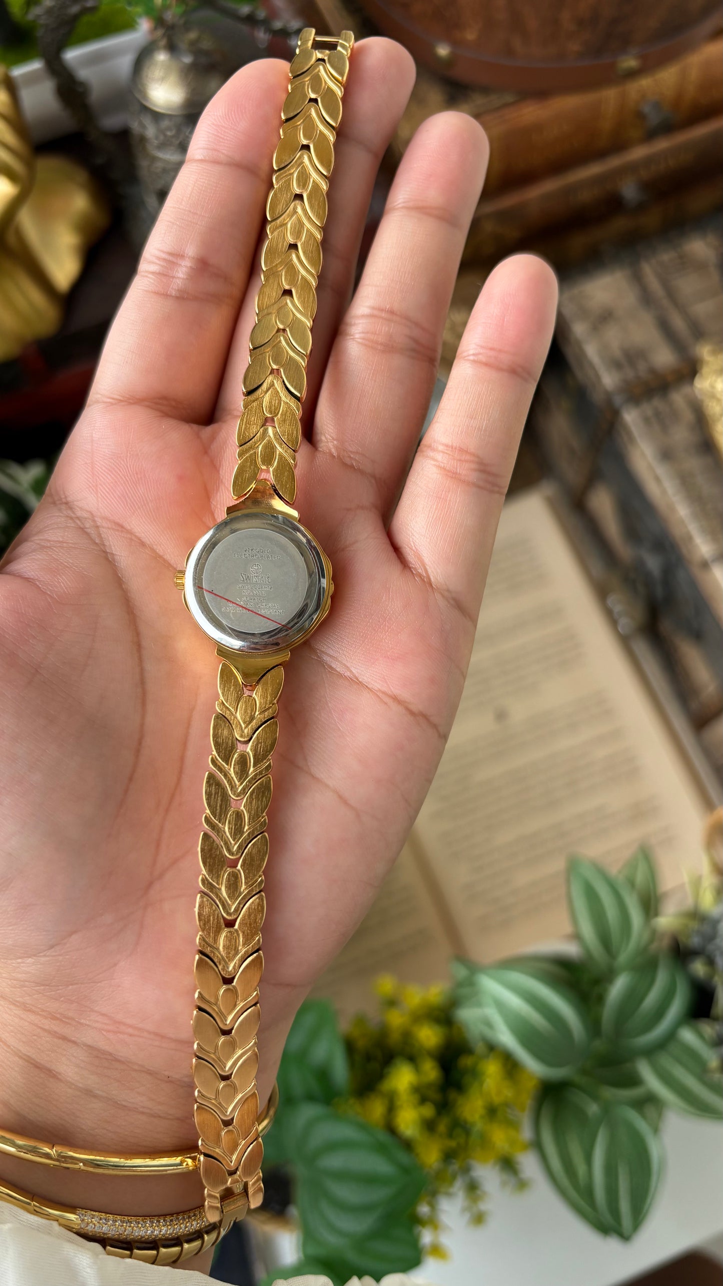 Vintage Dainty Swistar Swiss Day Date Watch in Gold Tone Quartz