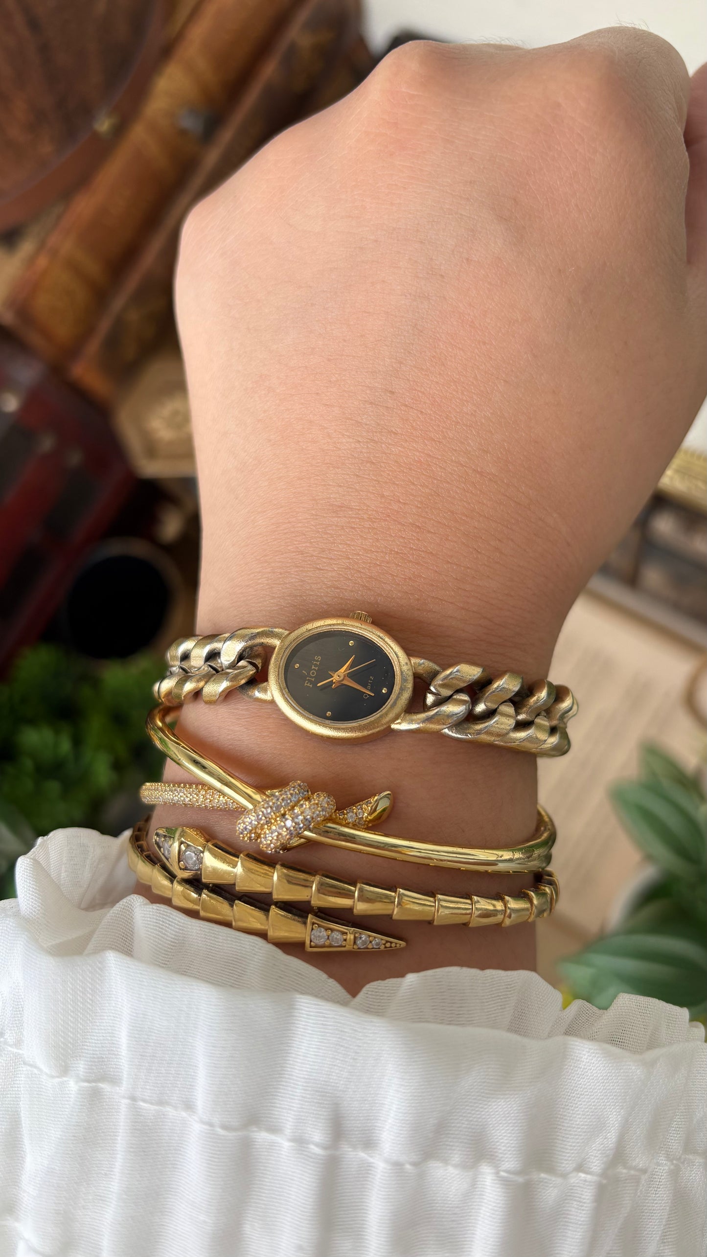 Vintage Floris Chain Watch in Gold Tone Black Dial Quartz