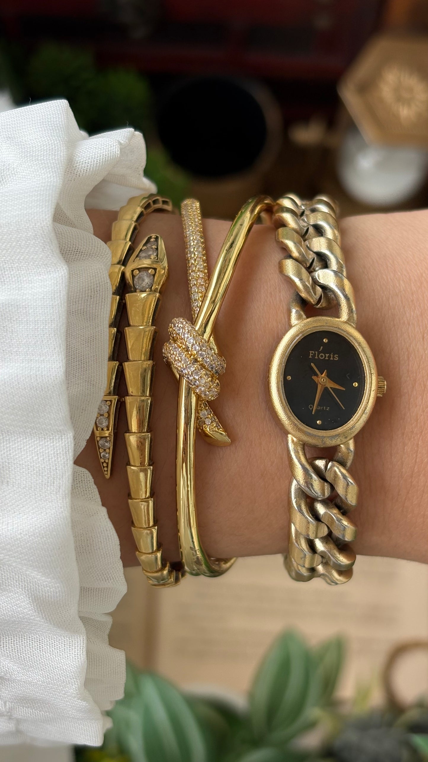 Vintage Floris Chain Watch in Gold Tone Black Dial Quartz