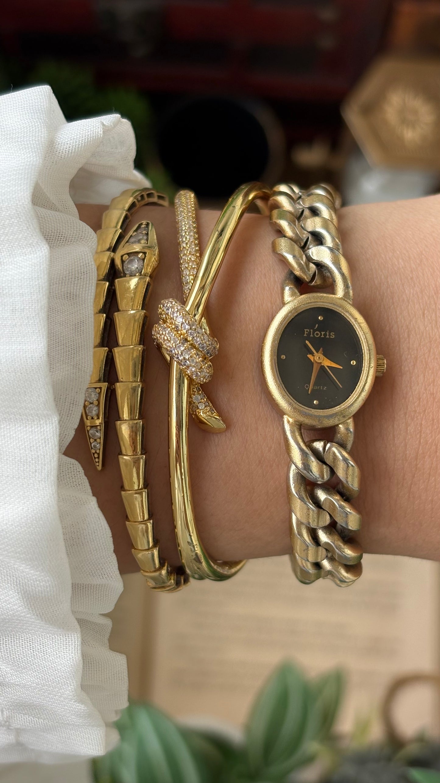 Vintage Floris Chain Watch in Gold Tone Black Dial Quartz