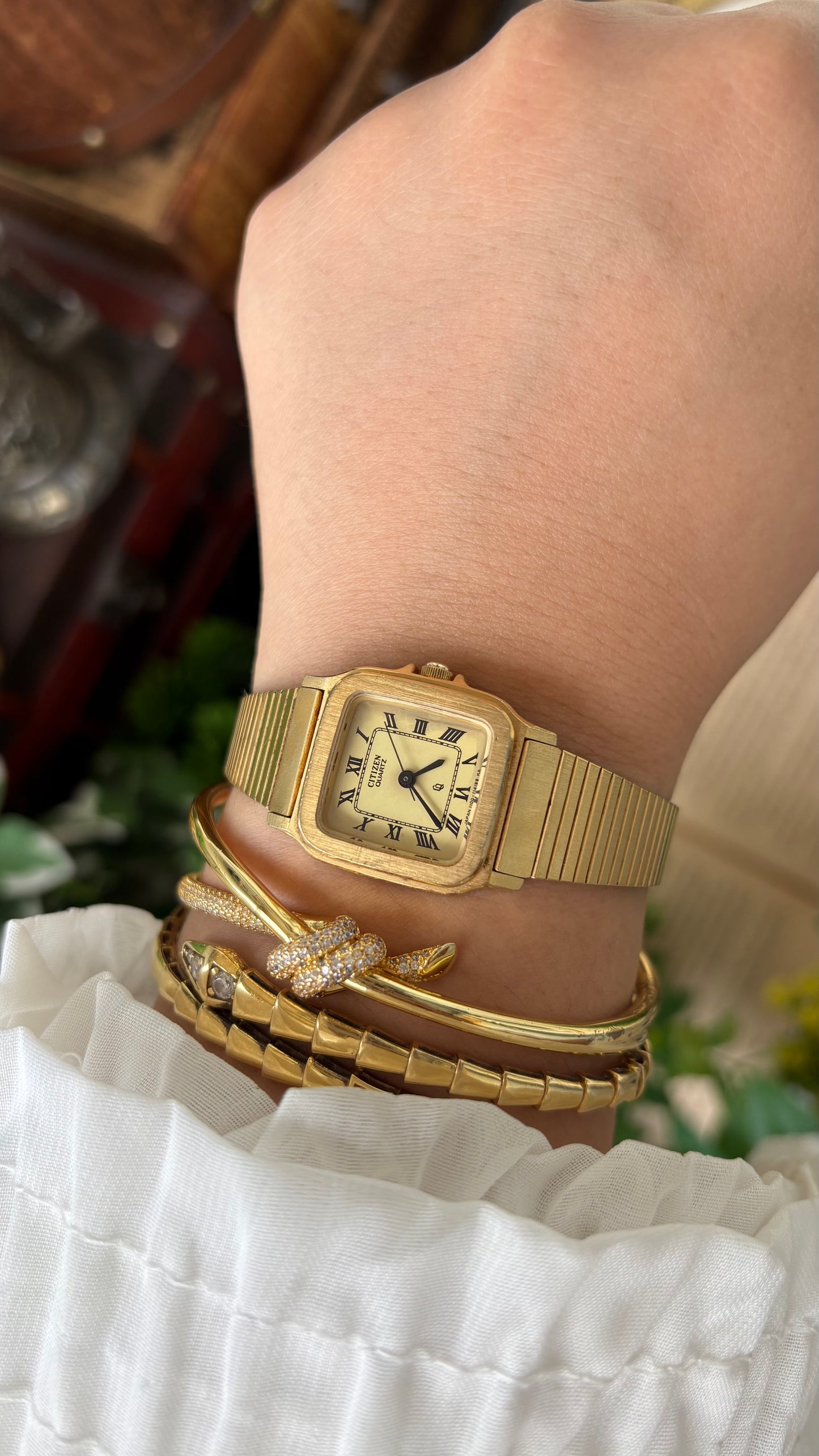 Vintage Citizen Watch in Gold Tone Roman Dial Cartier Inspired