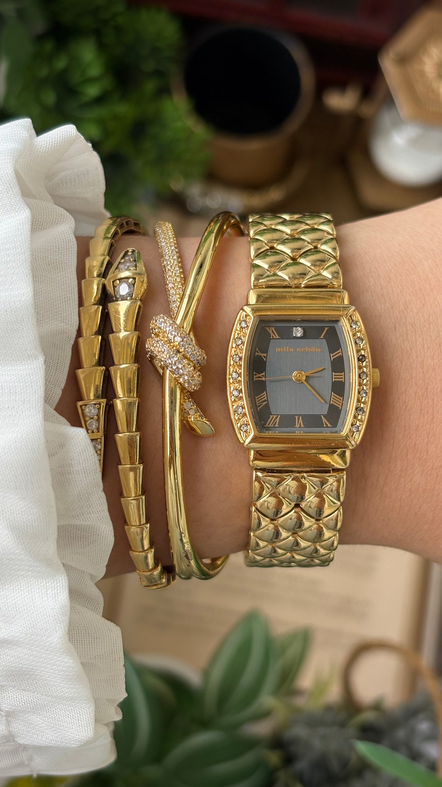 Vintage Mila Schon Watch in Gold Tone Franck Muller Inspired Quartz Quilted Bracelet