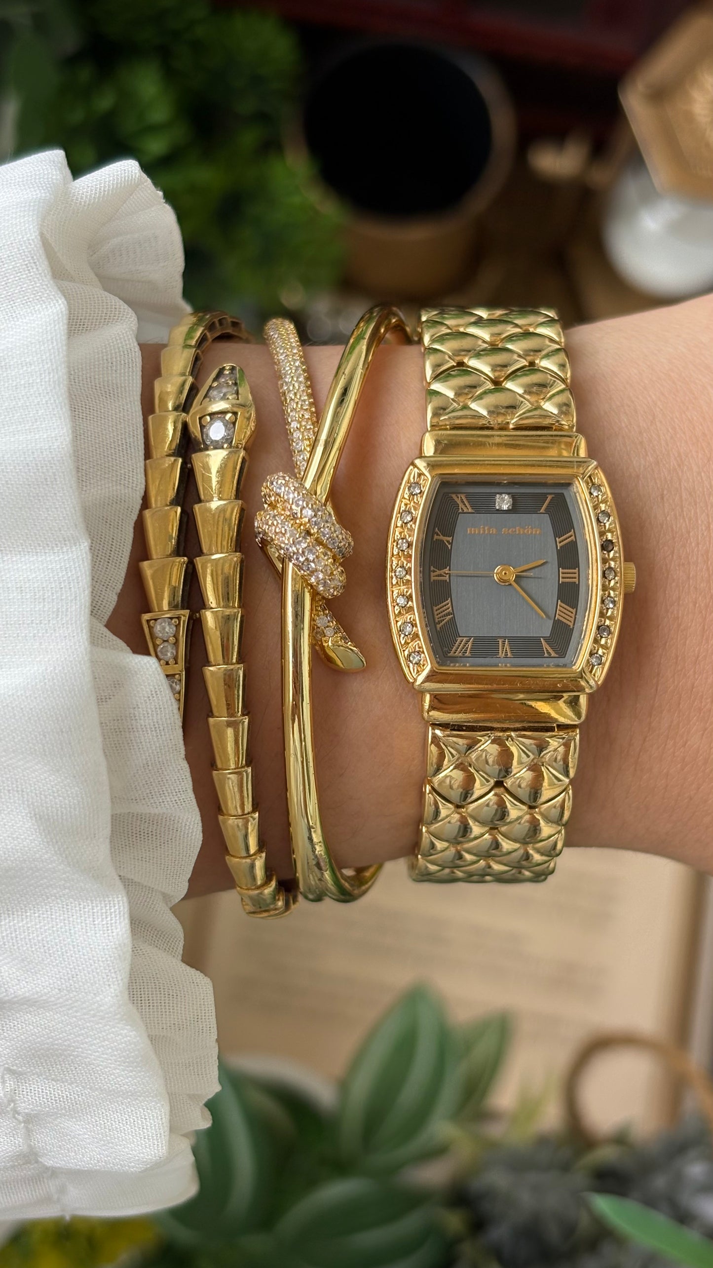 Vintage Mila Schon Watch in Gold Tone Franck Muller Inspired Quartz Quilted Bracelet