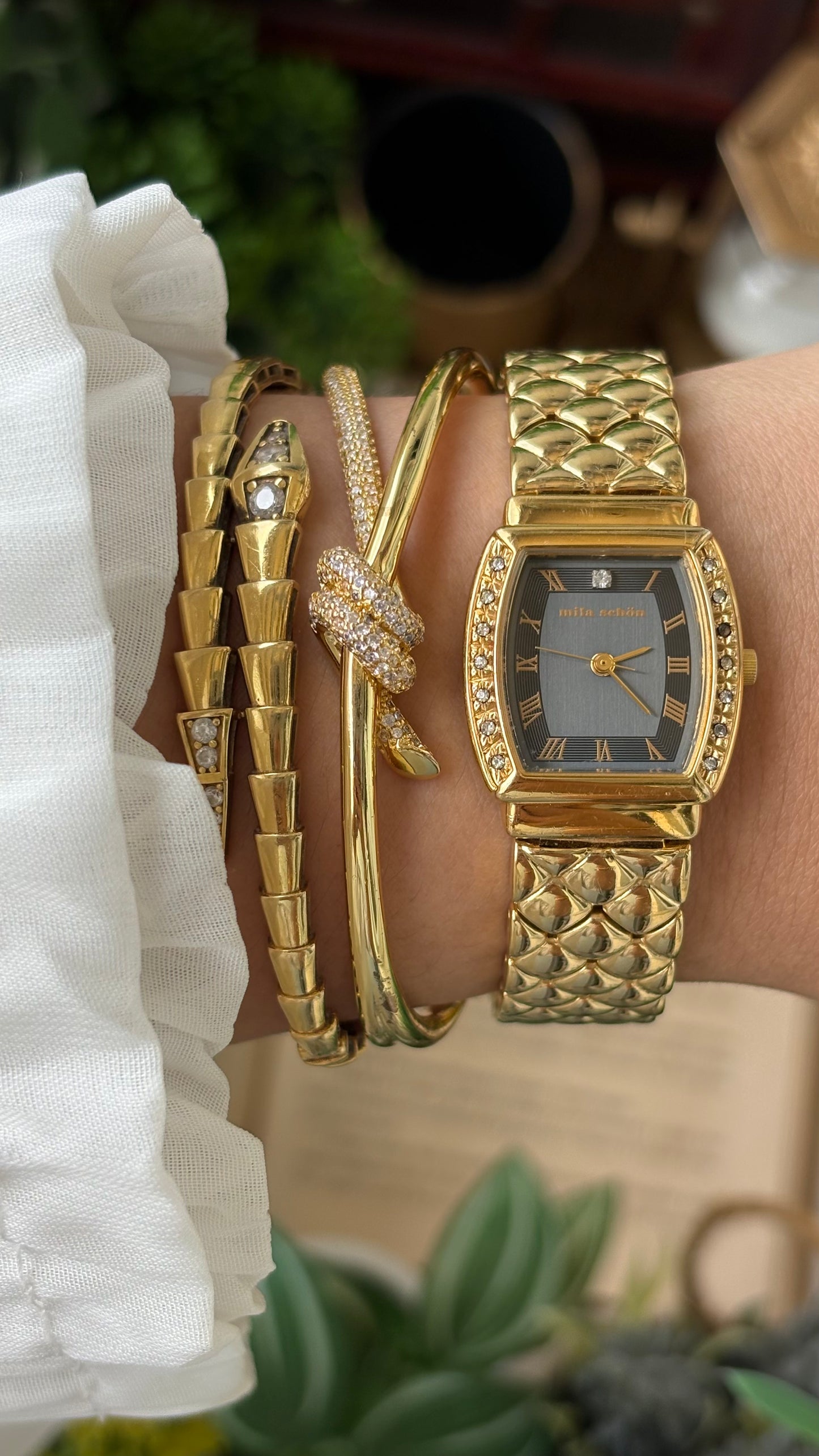 Vintage Mila Schon Watch in Gold Tone Franck Muller Inspired Quartz Quilted Bracelet