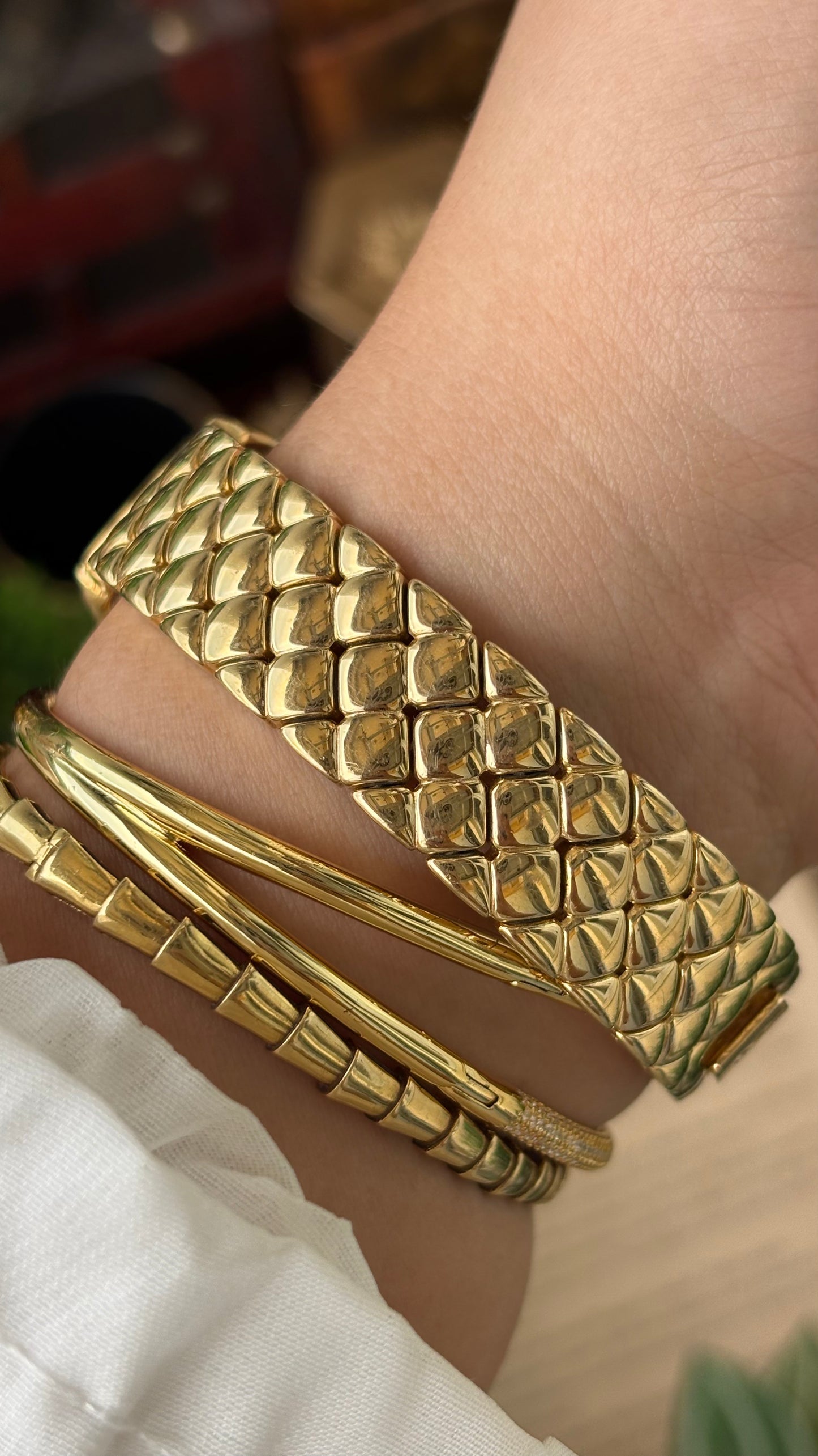 Vintage Mila Schon Watch in Gold Tone Franck Muller Inspired Quartz Quilted Bracelet